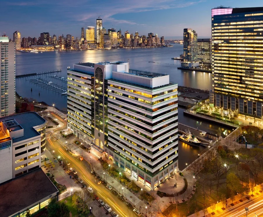 Newport Office Center I — Lease in Jersey City, NJ, photo 1 of 1
