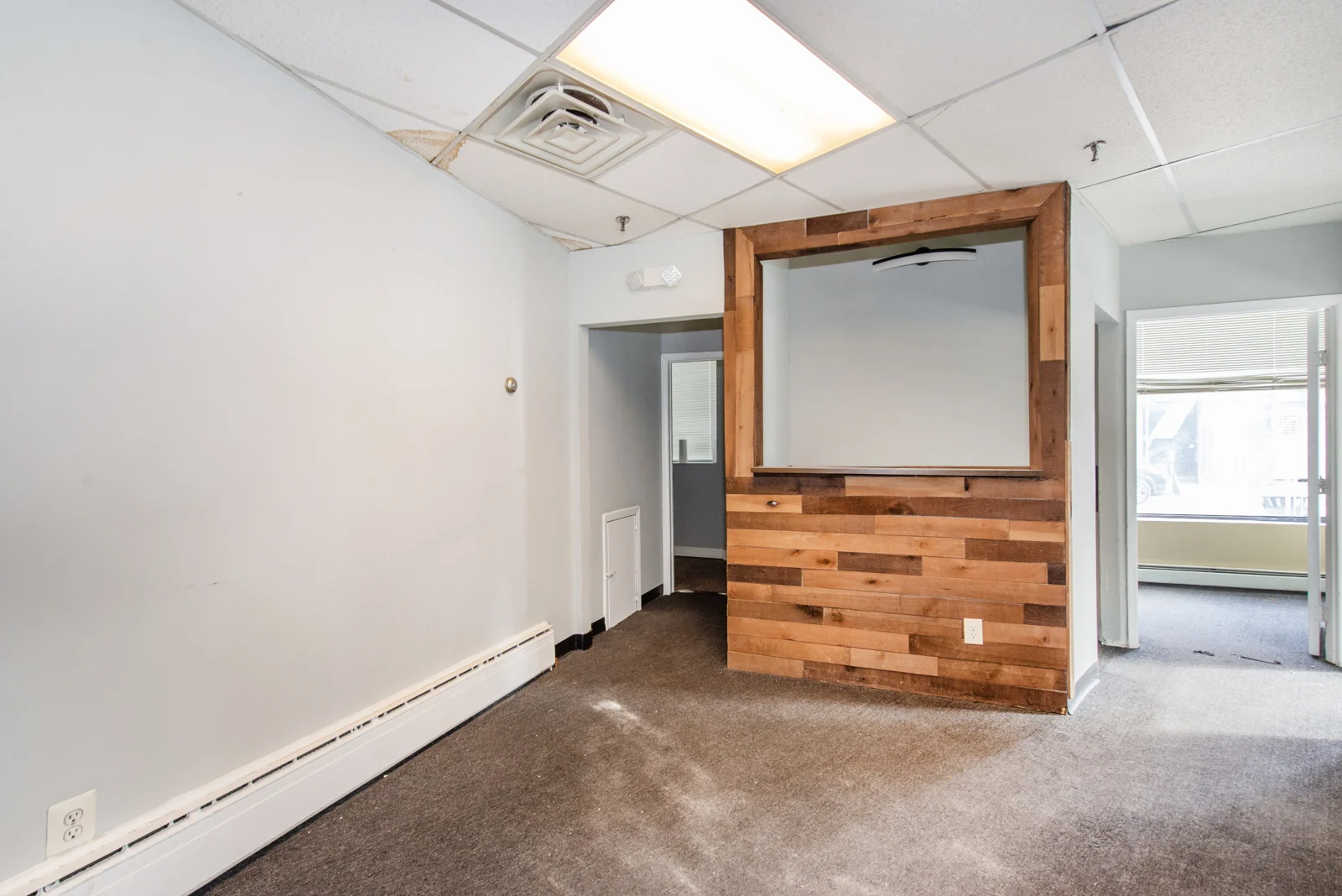 Retail in Jersey City, NJ — Lease in Jersey City, NJ, photo 4 of 8