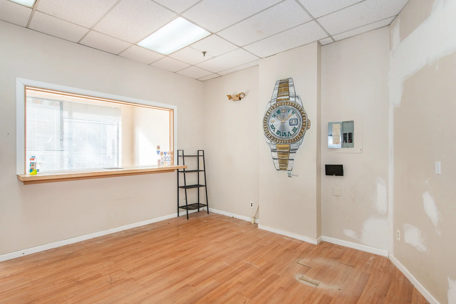 Retail in Jersey City, NJ — Lease in Jersey City, NJ, photo 6 of 8