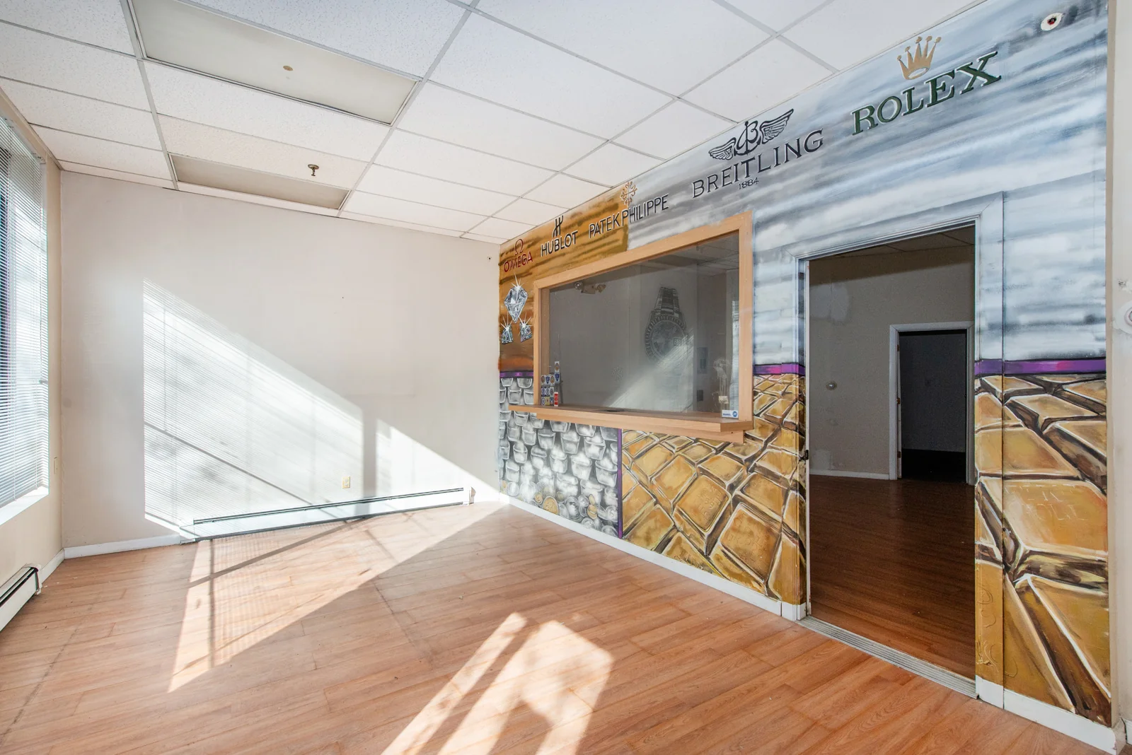 Retail in Jersey City, NJ — Lease in Jersey City, NJ, photo 7 of 8