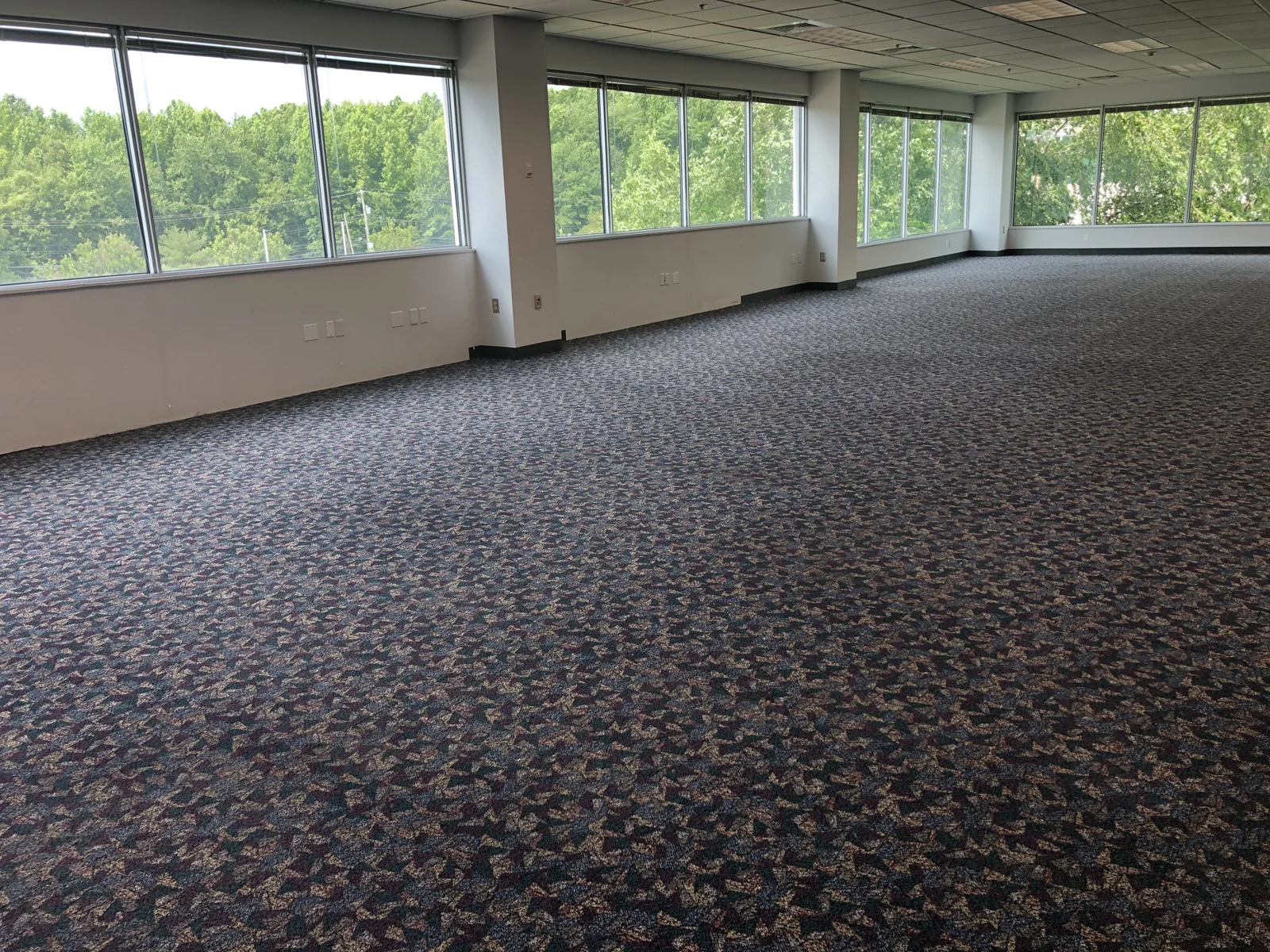 Christiana Corporate Center — Lease in Newark, DE, photo 6 of 8