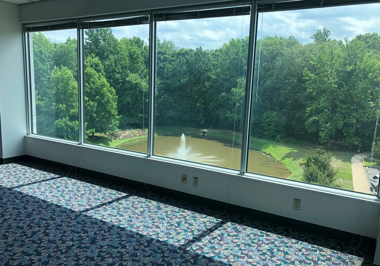 Christiana Corporate Center — Lease in Newark, DE, photo 7 of 8