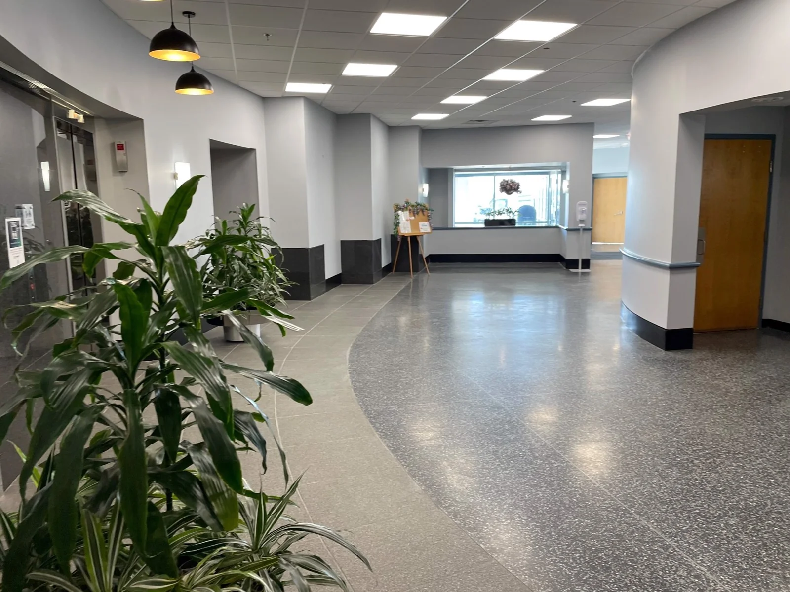 Commerce Corporate Center — Lease in Allentown, PA, photo 3 of 8