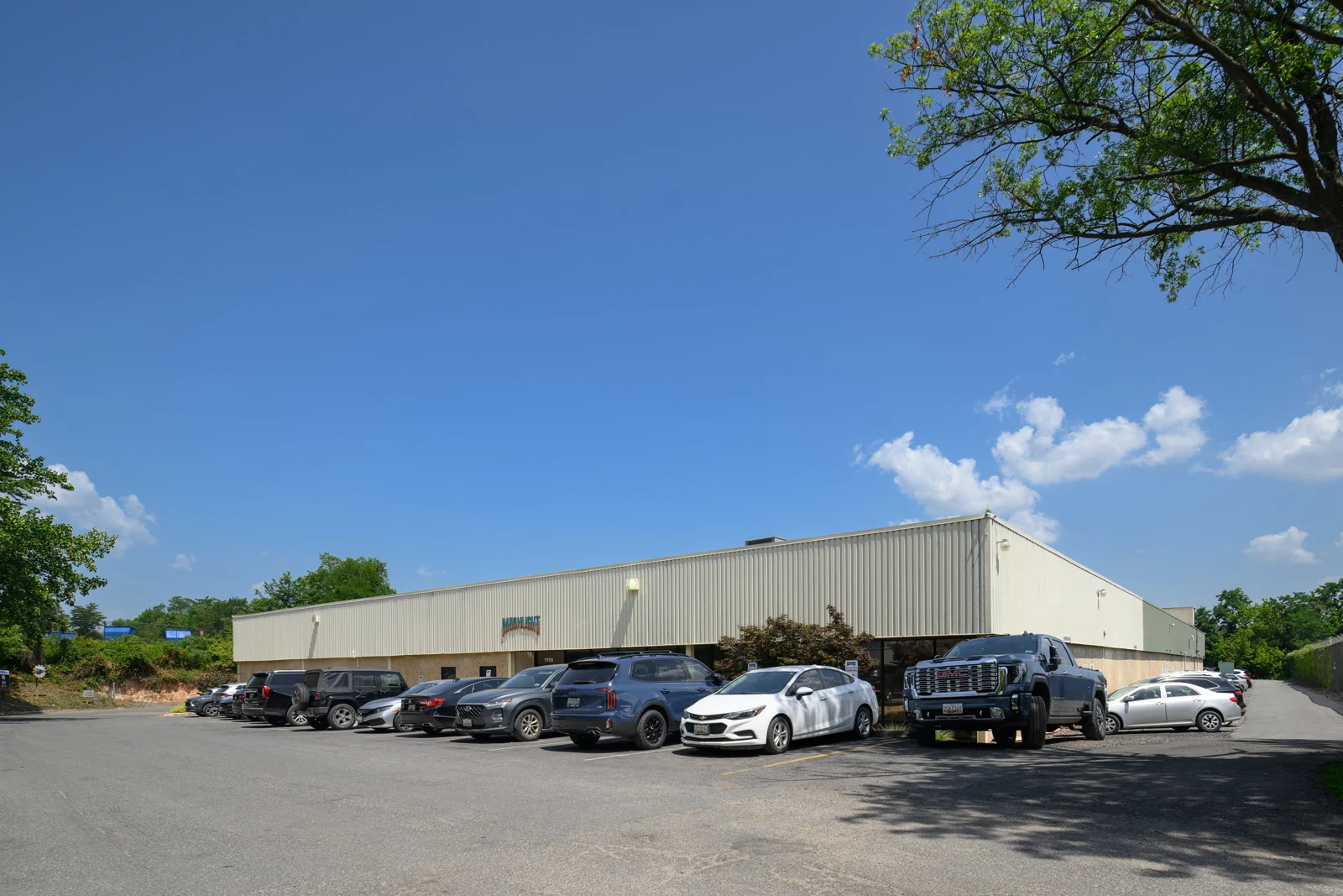 FULLY REFRIGERATED WAREHOUSE — Sale in Hanover, MD, photo 2 of 2