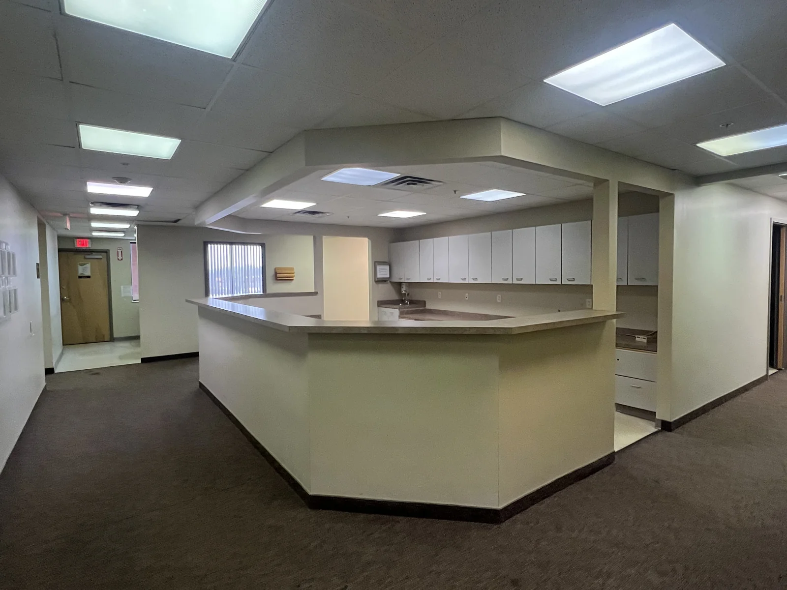 North Medical Center — Lease in Liverpool, NY, photo 3 of 8