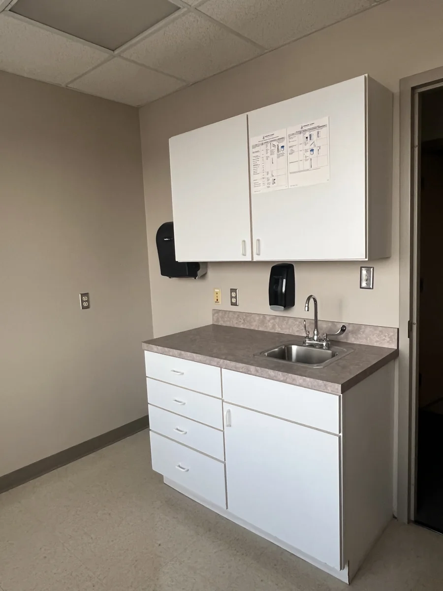 North Medical Center — Lease in Liverpool, NY, photo 7 of 8