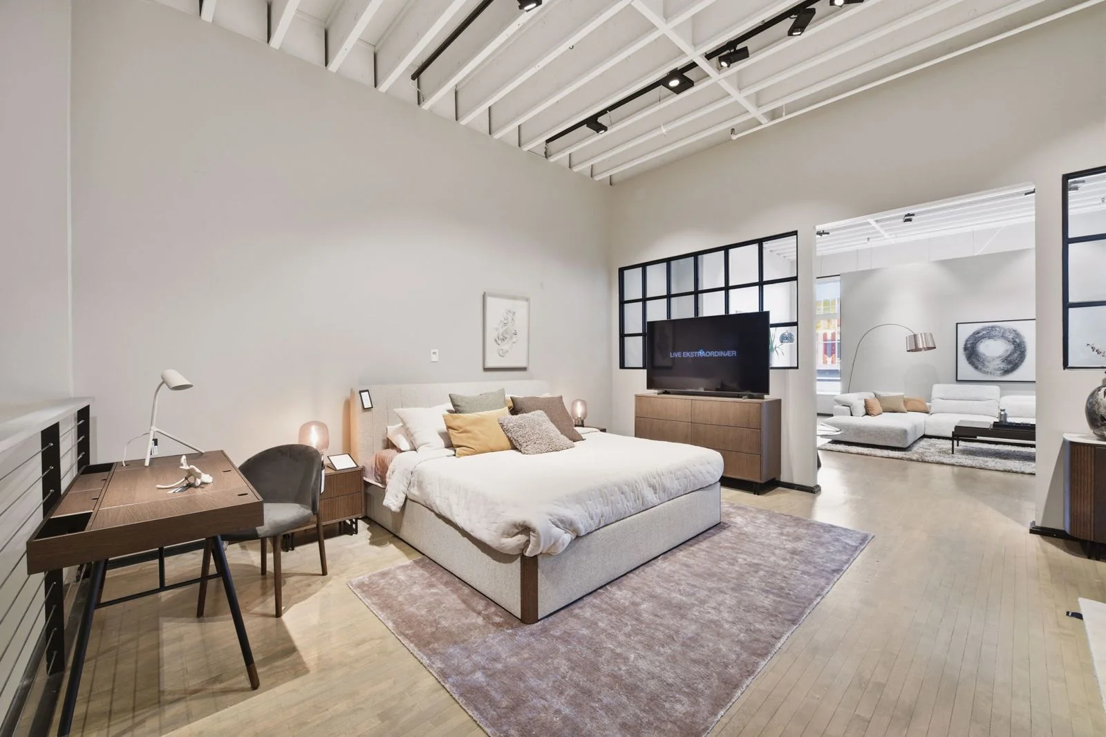 3342 M Street — Lease in Washington, DC, photo 5 of 5