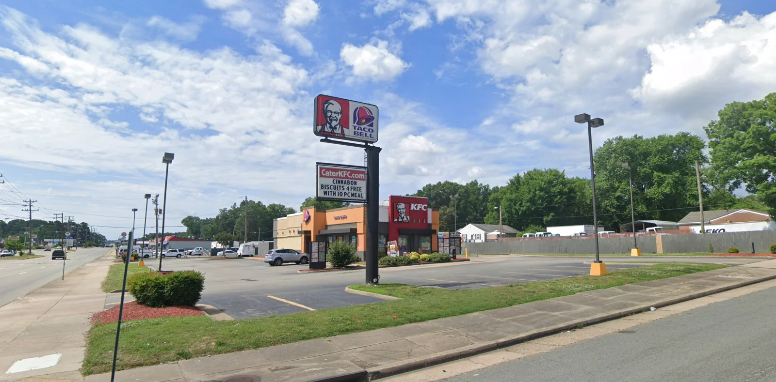 Retail in Richmond, VA — Lease in Richmond, VA, photo 2 of 8