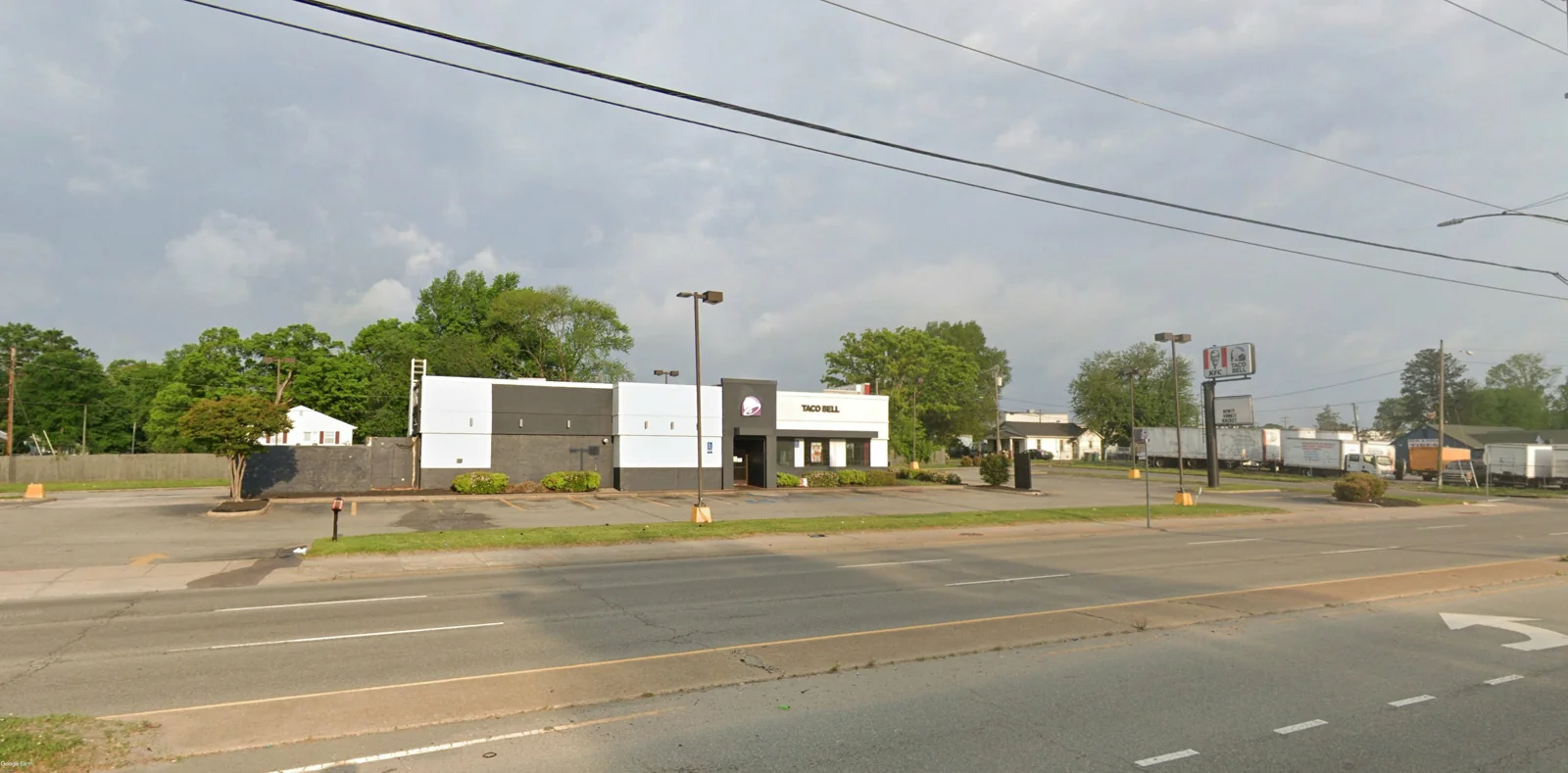 Retail in Richmond, VA — Lease in Richmond, VA, photo 3 of 8