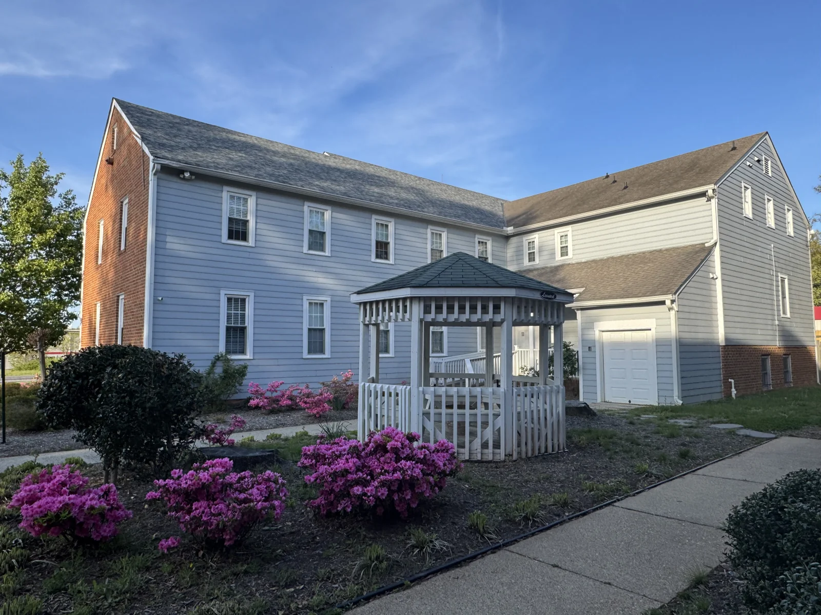 James River Commons — Lease in North Chesterfield, VA, photo 2 of 3