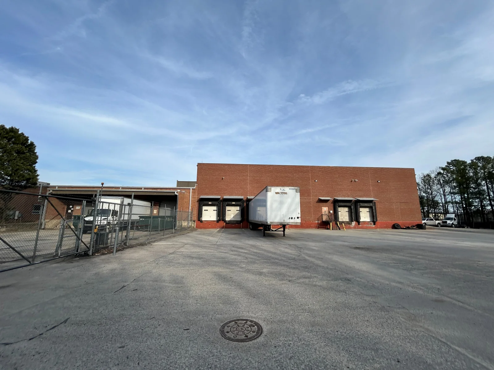 850 Lufkin Road — Lease in Apex, NC, photo 1 of 4
