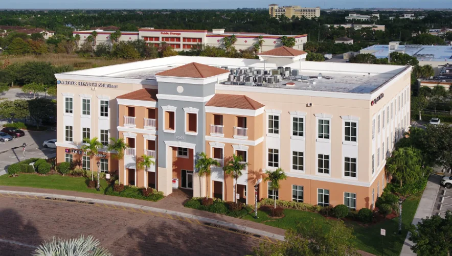 Heron Bay Corporate Center 4 — Lease in Fort Lauderdale, FL, photo 1 of 1