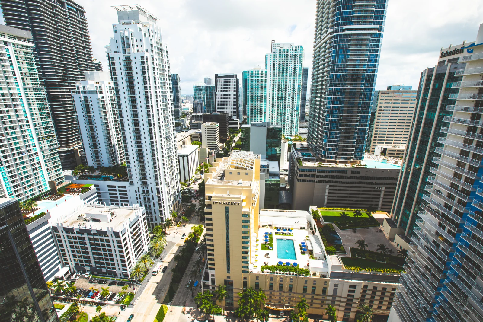 1110 Brickell Ave — Lease in Miami, FL, photo 4 of 5