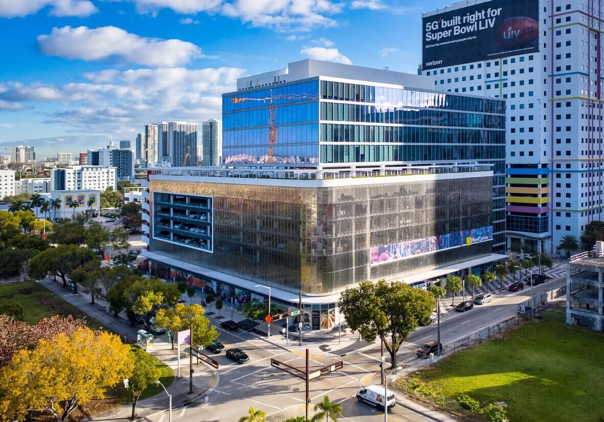 2 & 3 Miami Central — Lease in Miami, FL, photo 1 of 5