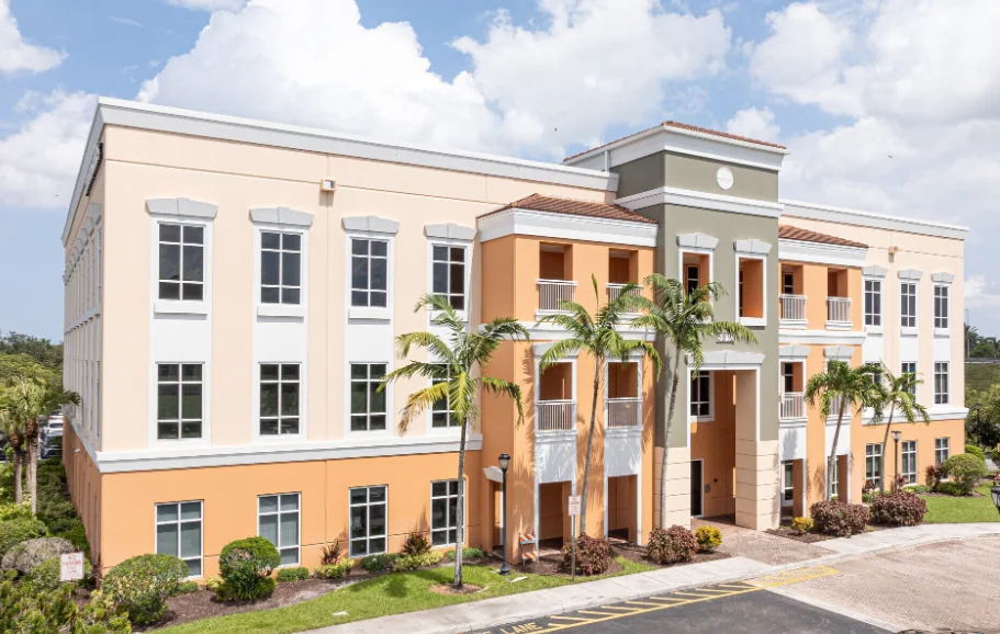 Office in Coral Springs, FL — Lease in Coral Springs, FL, photo 1 of 1