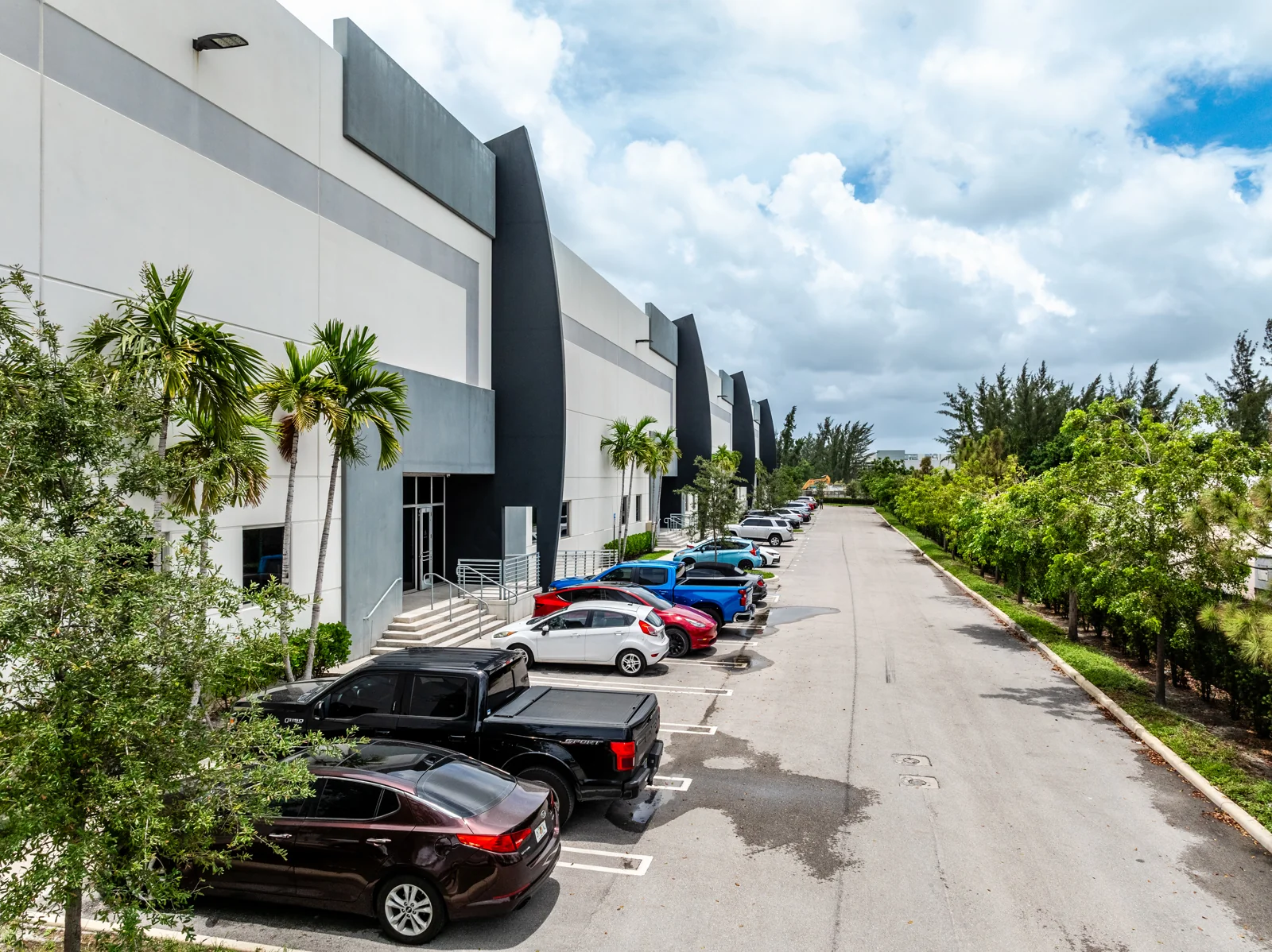 South River Industrial — Lease in Medley, FL, photo 3 of 5