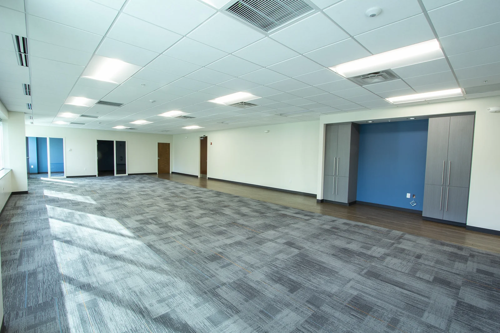 Office in Buffalo, NY — Lease in Buffalo, NY, photo 4 of 5