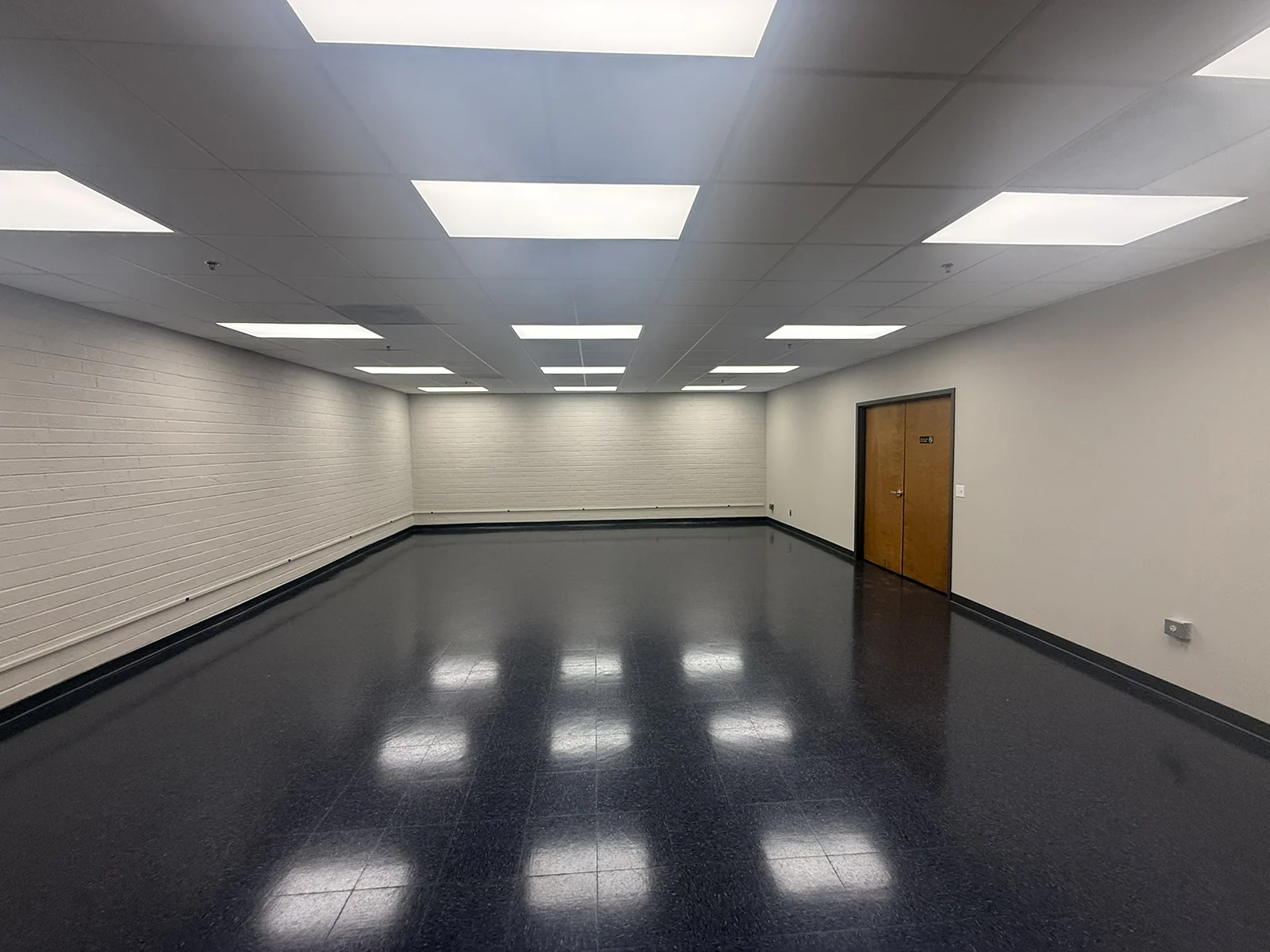 7001 Cessna Drive — Lease in Greensboro, NC, photo 8 of 8