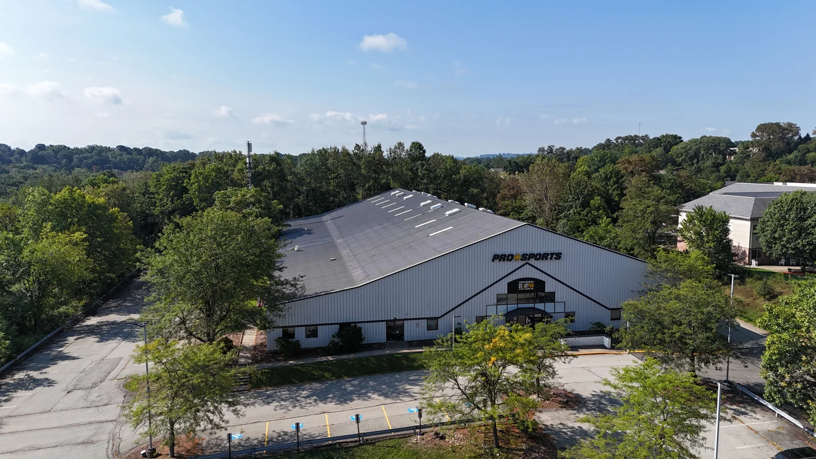 Monroeville Sports Complex — Lease in Monroeville, PA, photo 2 of 3