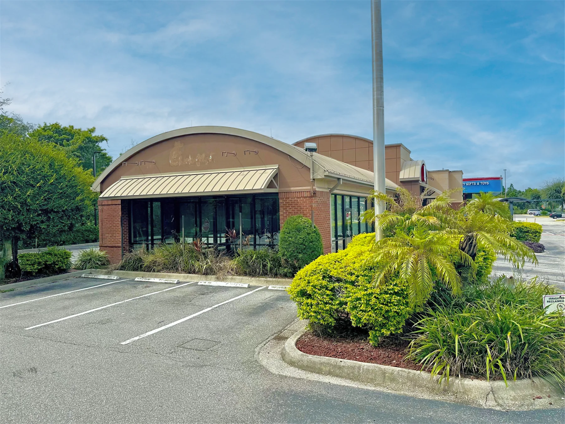 Former Chick-fil-A | Orlando, FL — Sale in Orlando, FL, photo 1 of 5