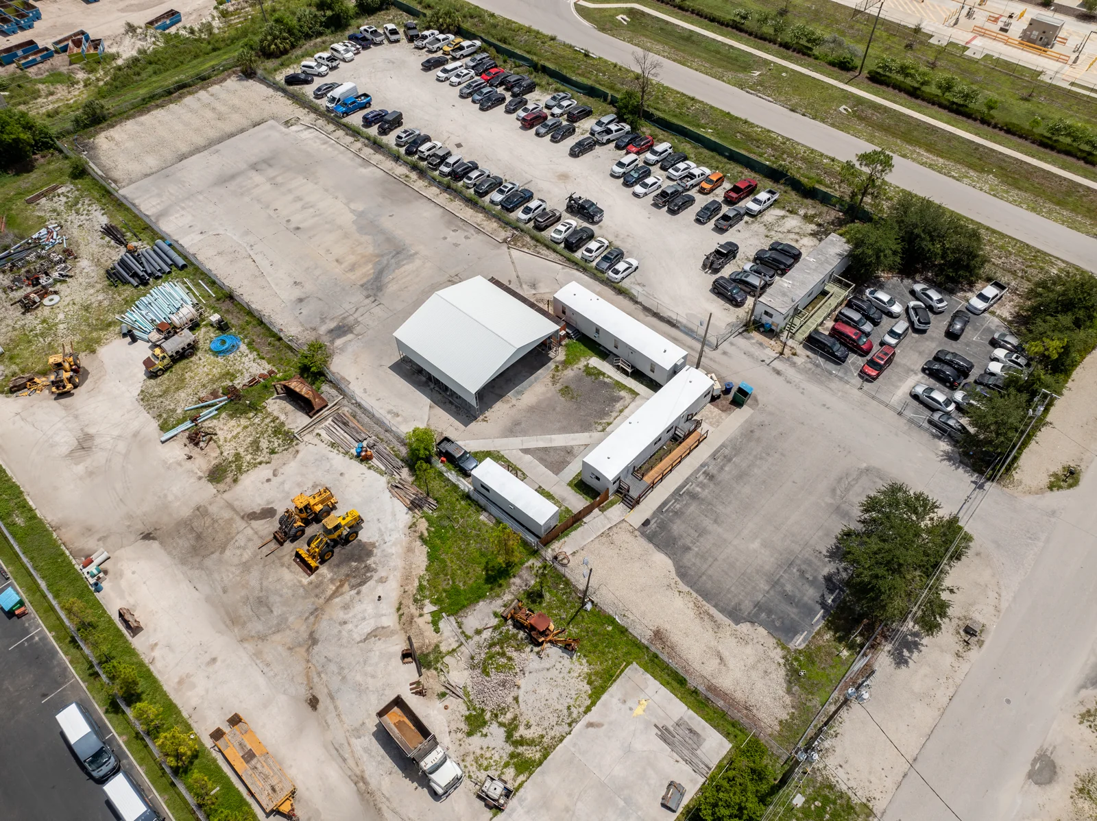 Industrial Outdoor Storage For Lease — Lease in Fort Myers, FL, photo 3 of 5