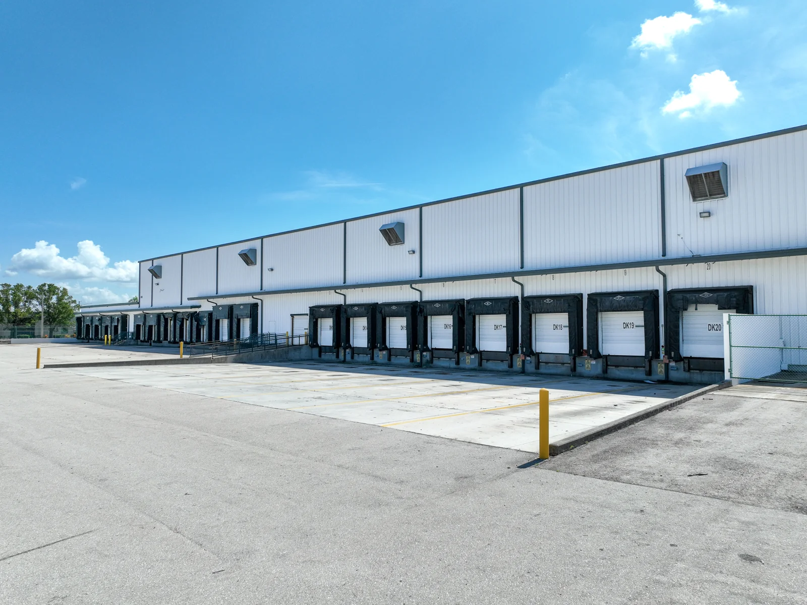 3843 Ironbridge Blvd. IOS on 5.20 Acres — Lease in Fort Myers, FL, photo 1 of 8