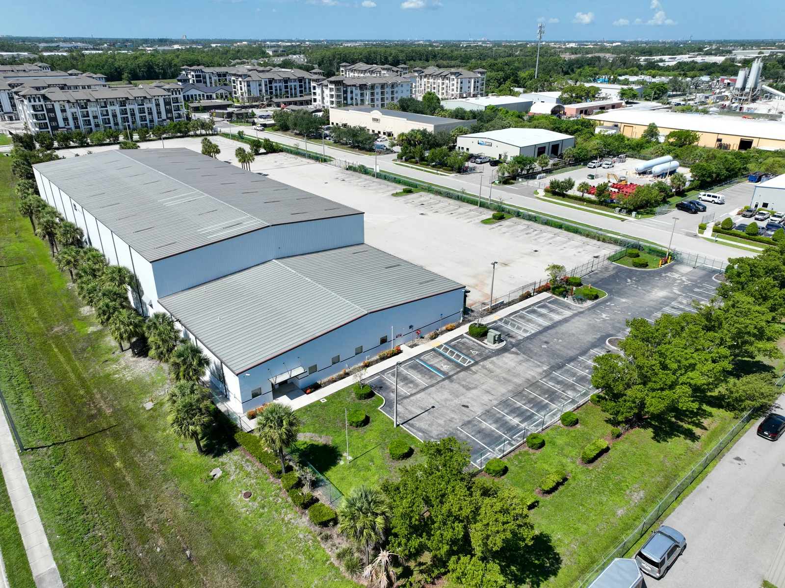 3843 Ironbridge Blvd. IOS on 5.20 Acres — Lease in Fort Myers, FL, photo 5 of 8