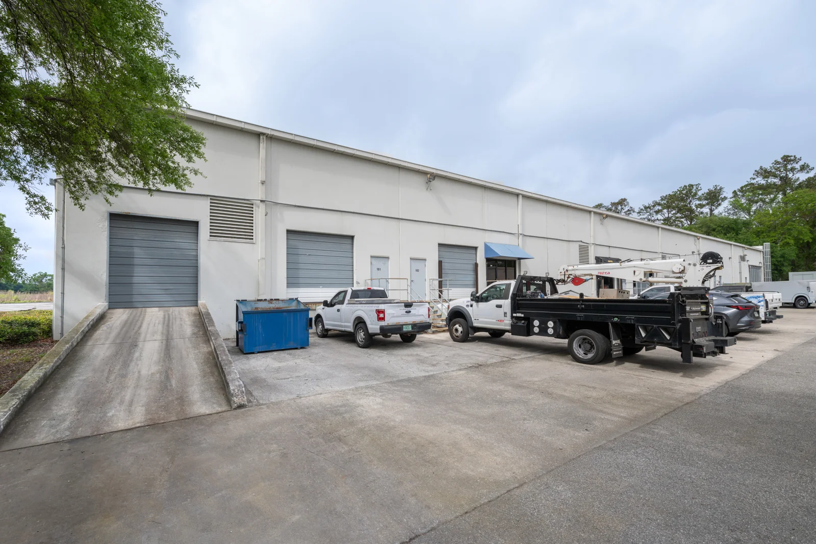 Industrial in Jacksonville, FL — Lease in Jacksonville, FL, photo 1 of 3