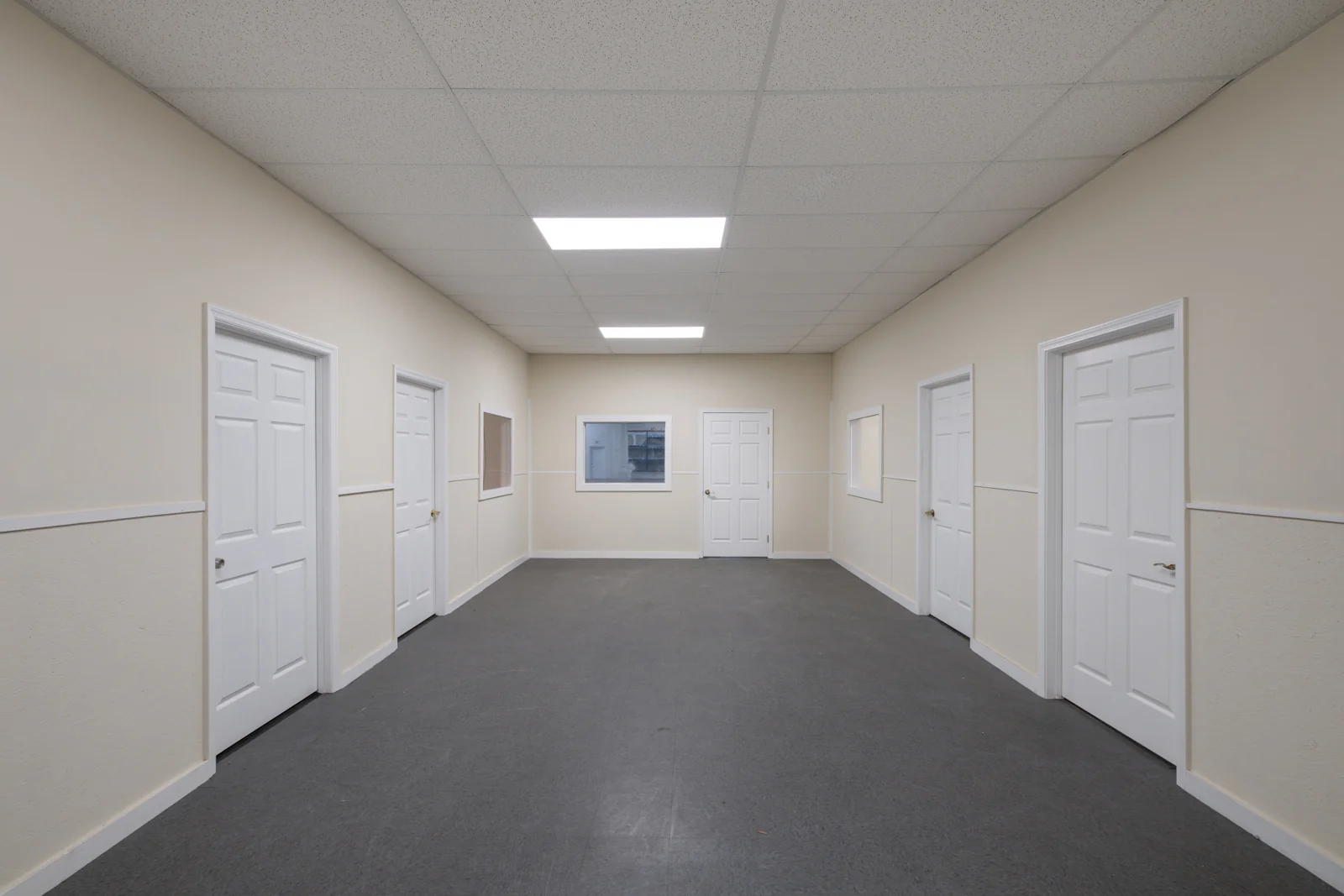 Industrial in Jacksonville, FL — Lease in Jacksonville, FL, photo 3 of 8