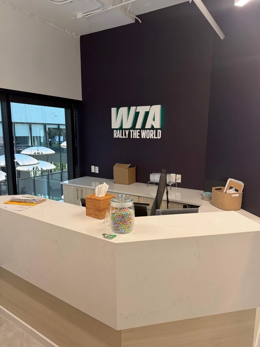 City Center — Lease in St. Petersburg, FL, photo 2 of 8