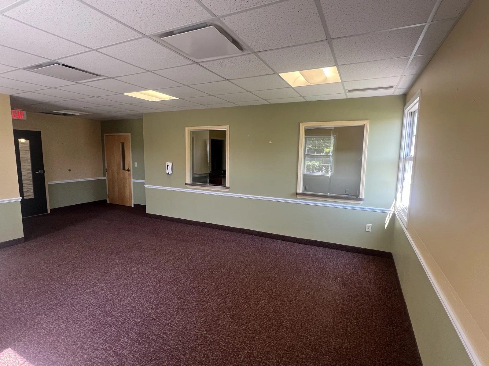Lindsay Professional Center — Sale in Mentor, OH, photo 7 of 8