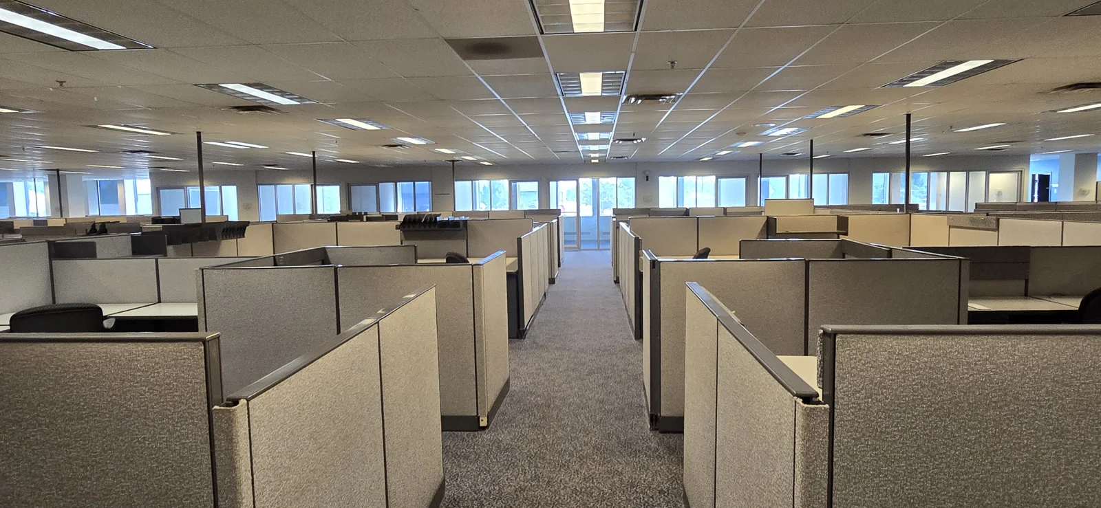 Office in Mentor, OH — Lease in Mentor, OH, photo 7 of 8
