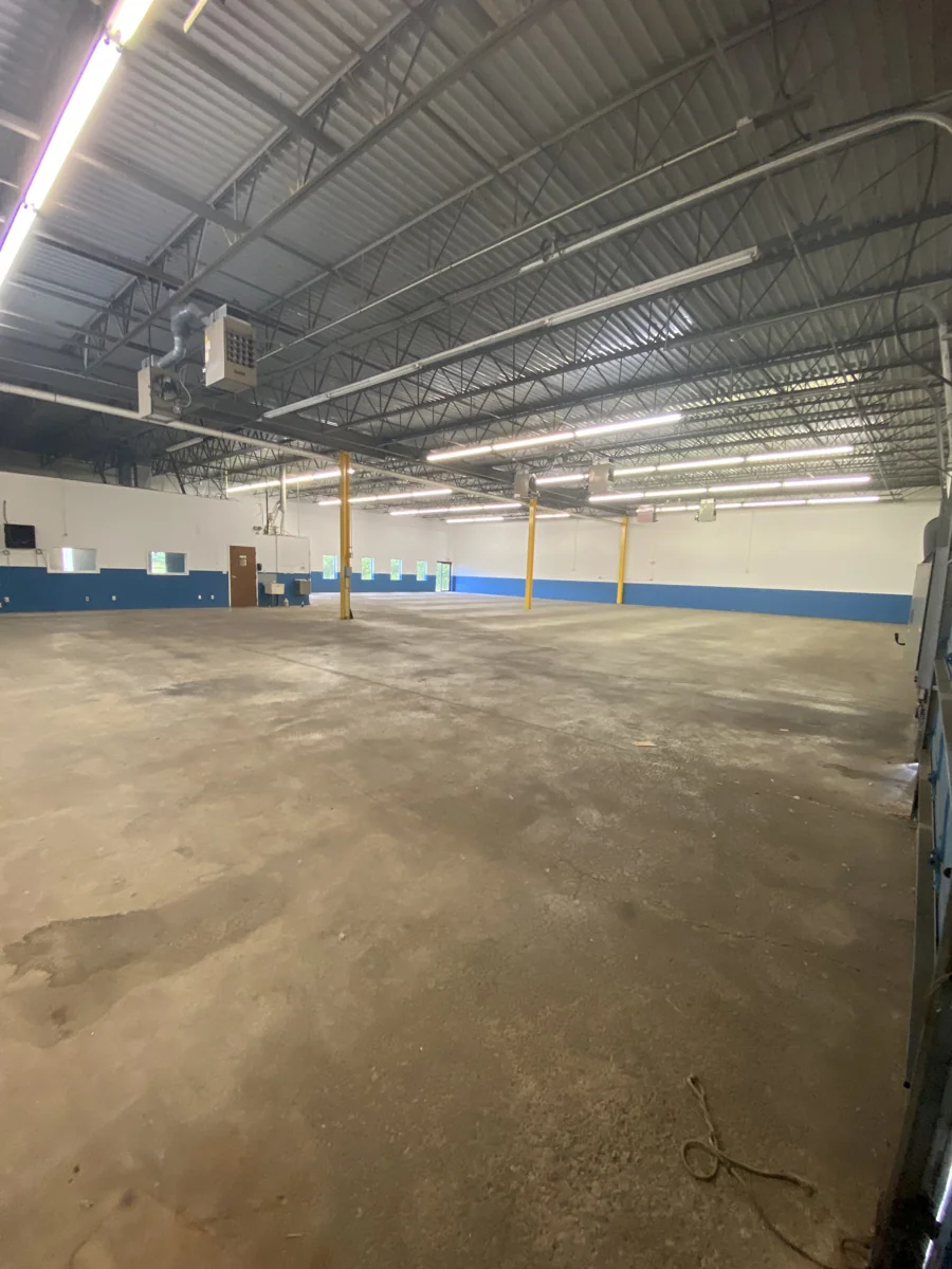 7620 TYLER BLVD., UNIT 10 — Lease in Mentor, OH, photo 2 of 8