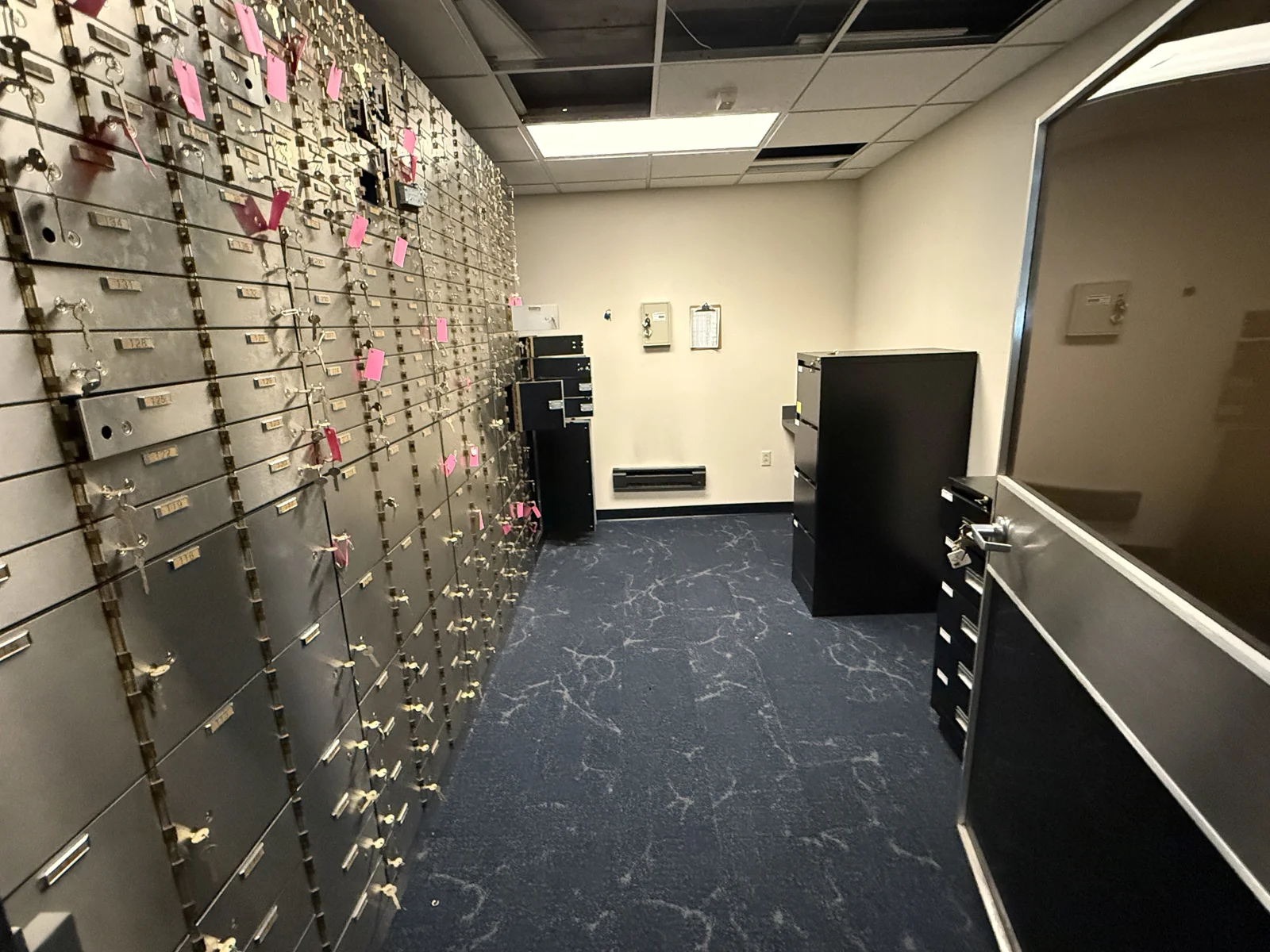 Freestanding 4,149 SF Former Bank — Lease in Willoughby, OH, photo 8 of 8