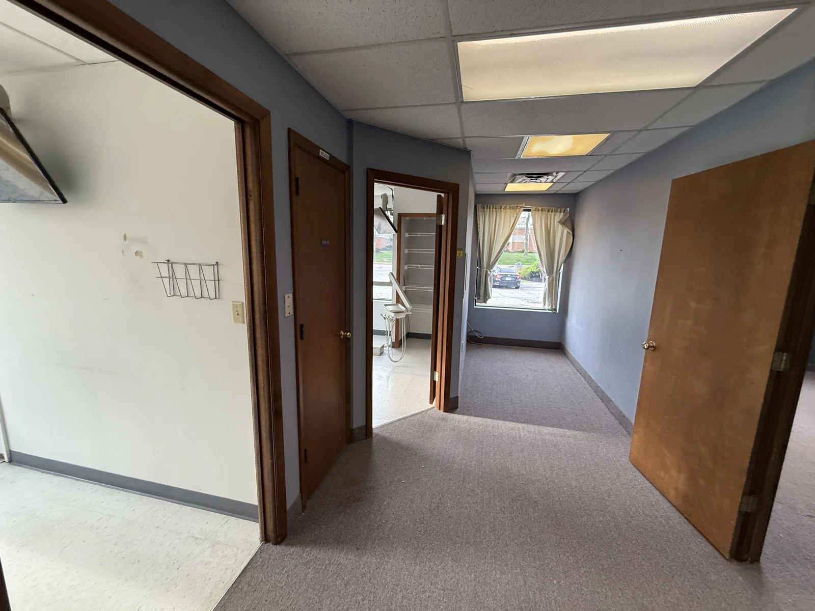 1,600 SF Former Dental Clinic — Lease in Willoughby, OH, photo 6 of 7
