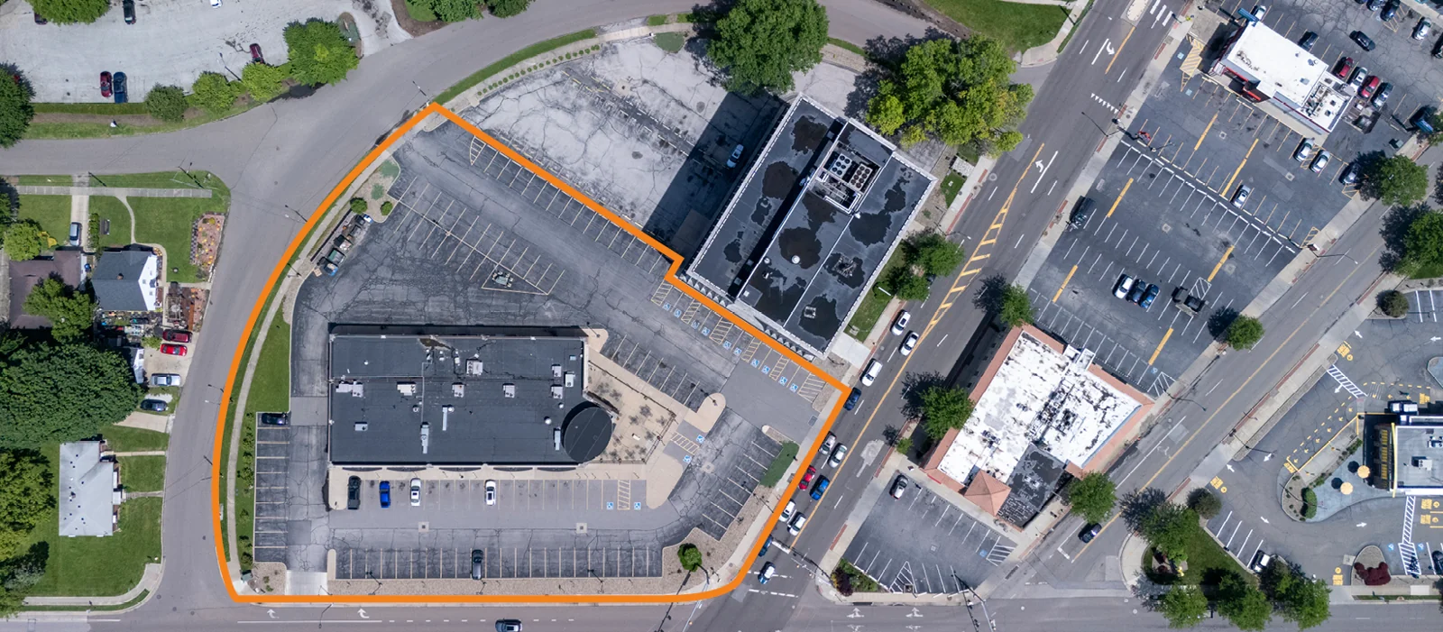 Market Center At Hawkins — Lease in Akron, OH, photo 1 of 5