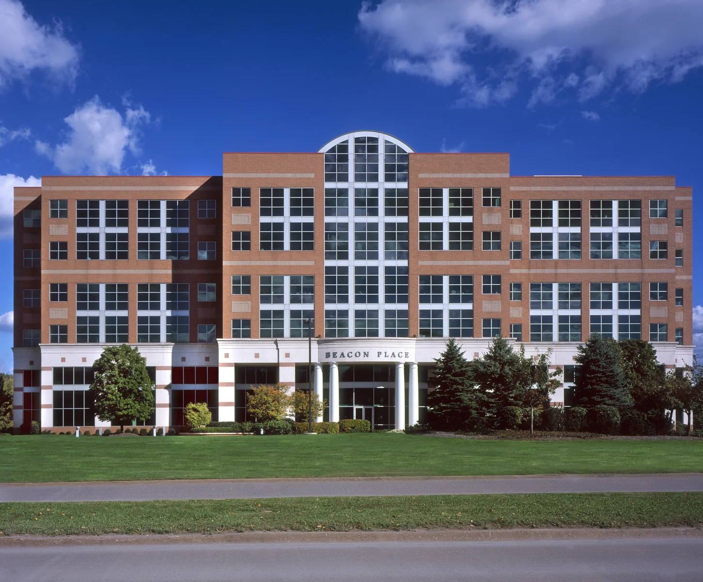 Beacon Place — Lease in Independence, OH, photo 7 of 8