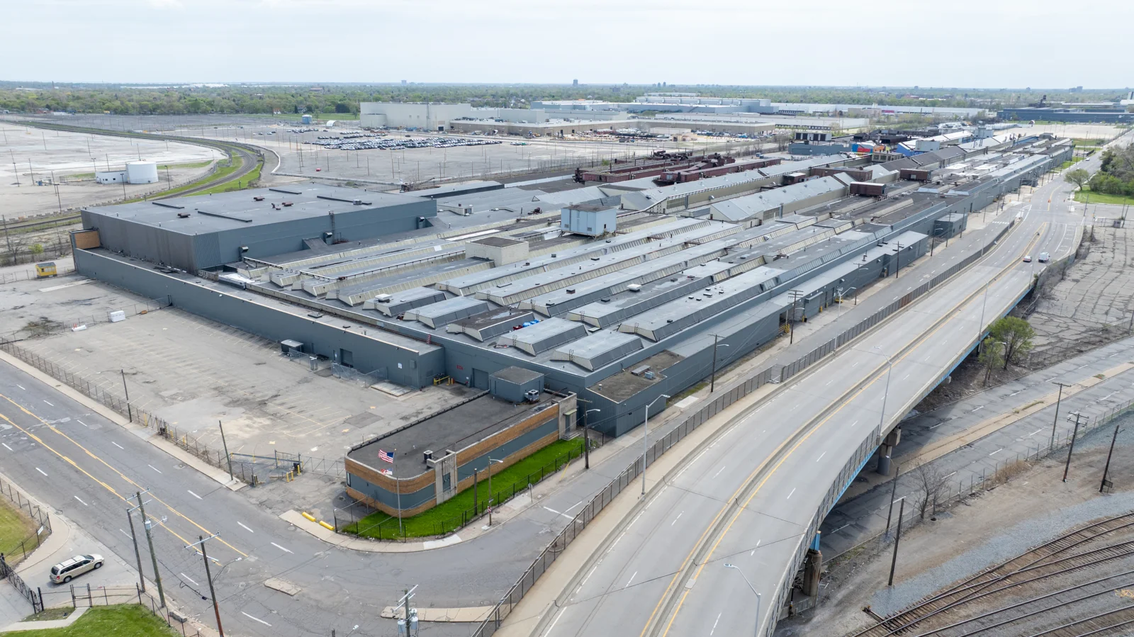 Industrial in Detroit, MI — Lease in Detroit, MI, photo 2 of 8