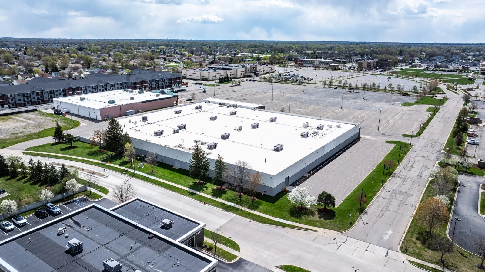 Industrial in Sterling Heights, MI — Lease in Sterling Heights, MI, photo 4 of 8