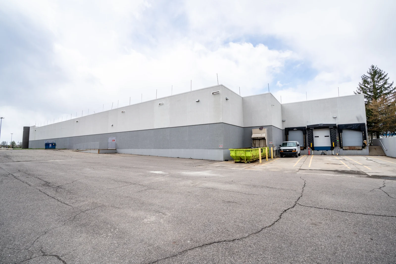 Industrial in Sterling Heights, MI — Lease in Sterling Heights, MI, photo 5 of 8