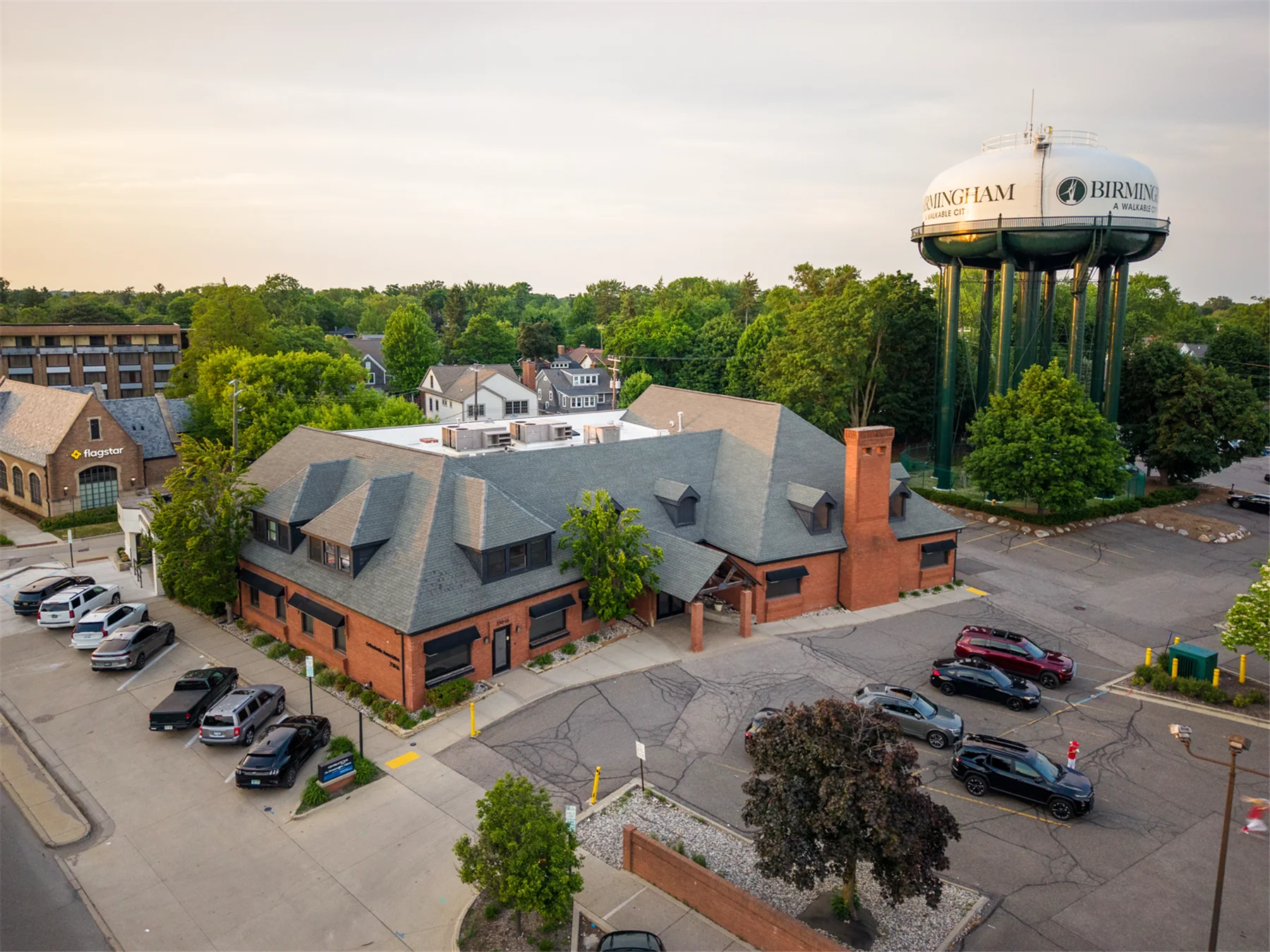 Office in Birmingham, MI — Lease in Birmingham, MI, photo 1 of 3