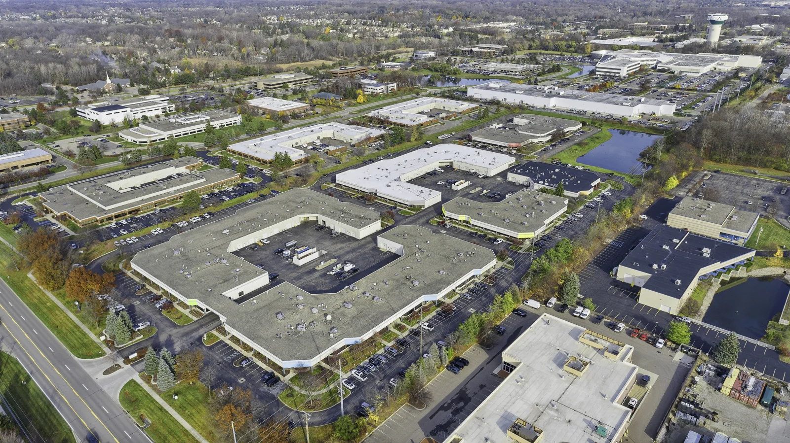 Haggerty Innovation Center — Lease in Farmington Hills, MI, photo 2 of 8