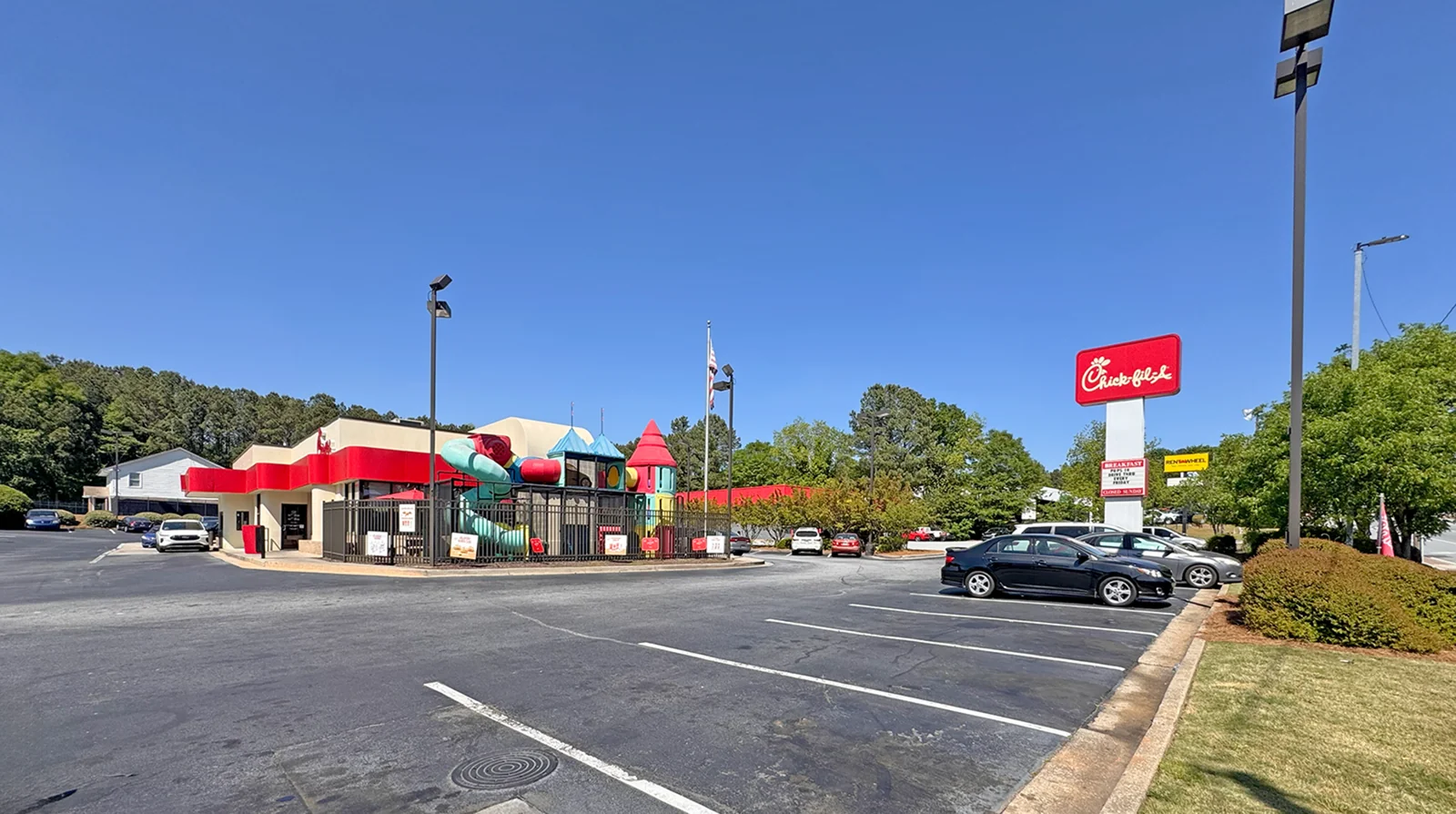 Former Chick-fil-A - Stone Mountain, GA — Sale in Stone Mountain, GA, photo 3 of 7