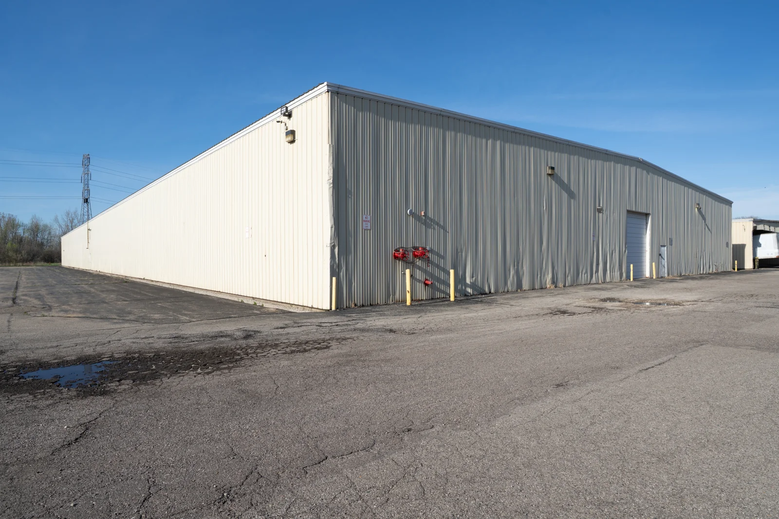 Industrial in Walled Lake, MI — Sale in Walled Lake, MI, photo 6 of 7