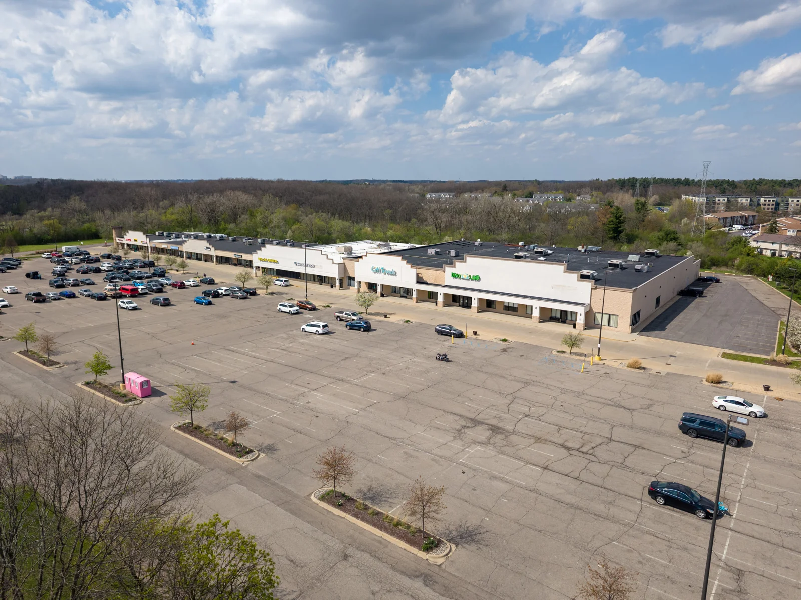 Retail in Ann Arbor, MI — Lease in Ann Arbor, MI, photo 1 of 3