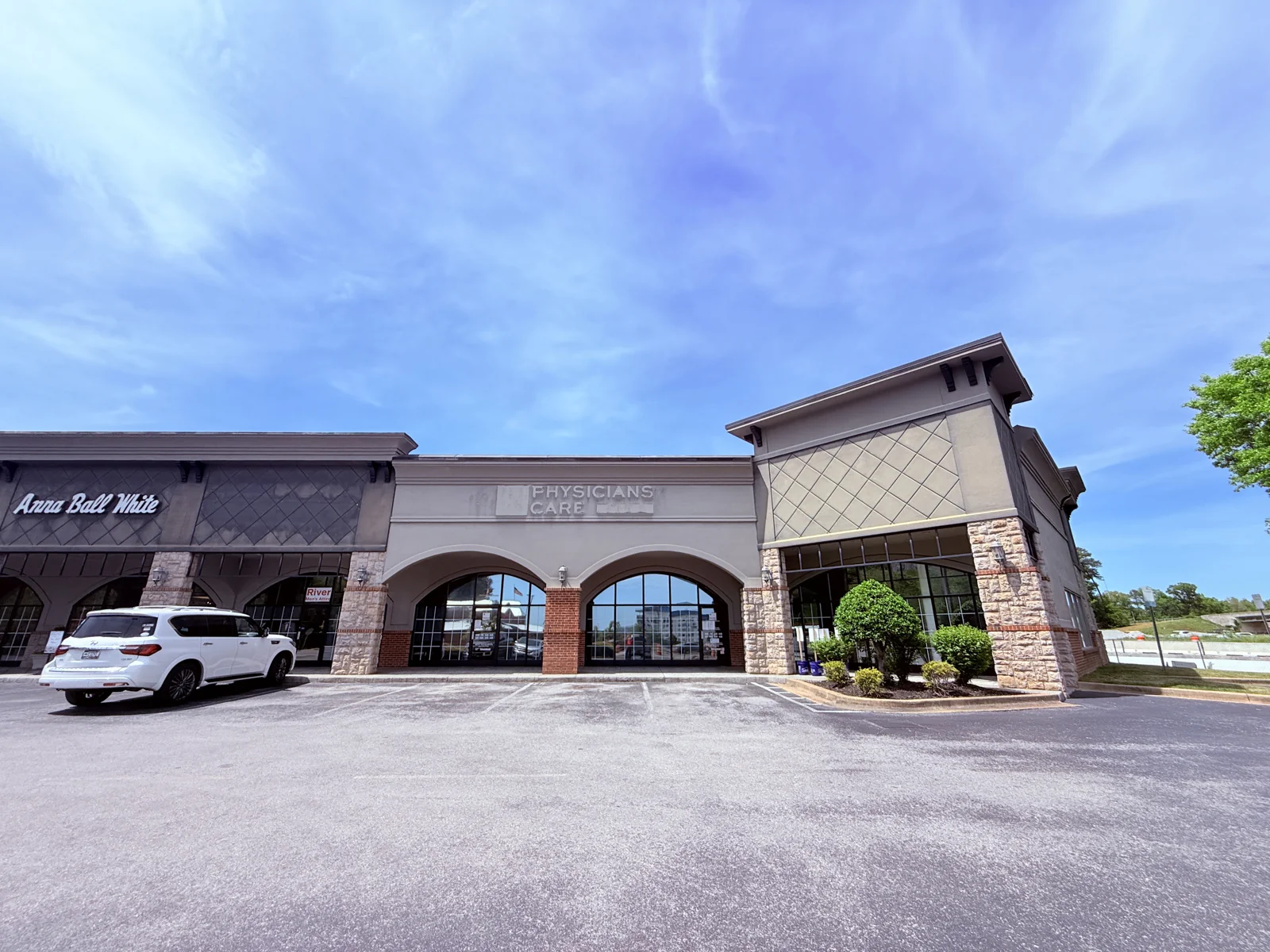 Office in Chattanooga, TN — Lease in Chattanooga, TN, photo 1 of 8