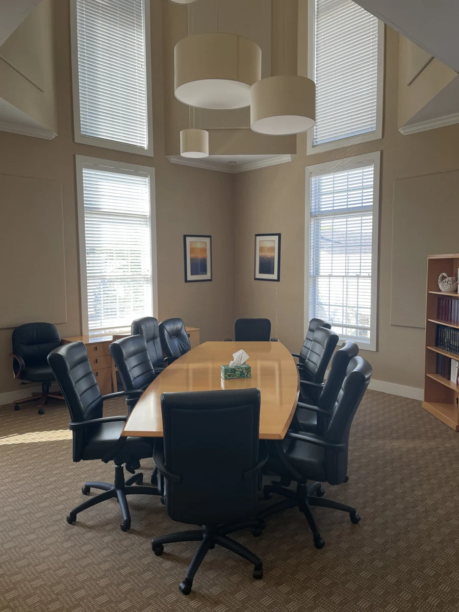 1211 Herr Lane — Lease in Louisville, KY, photo 5 of 7