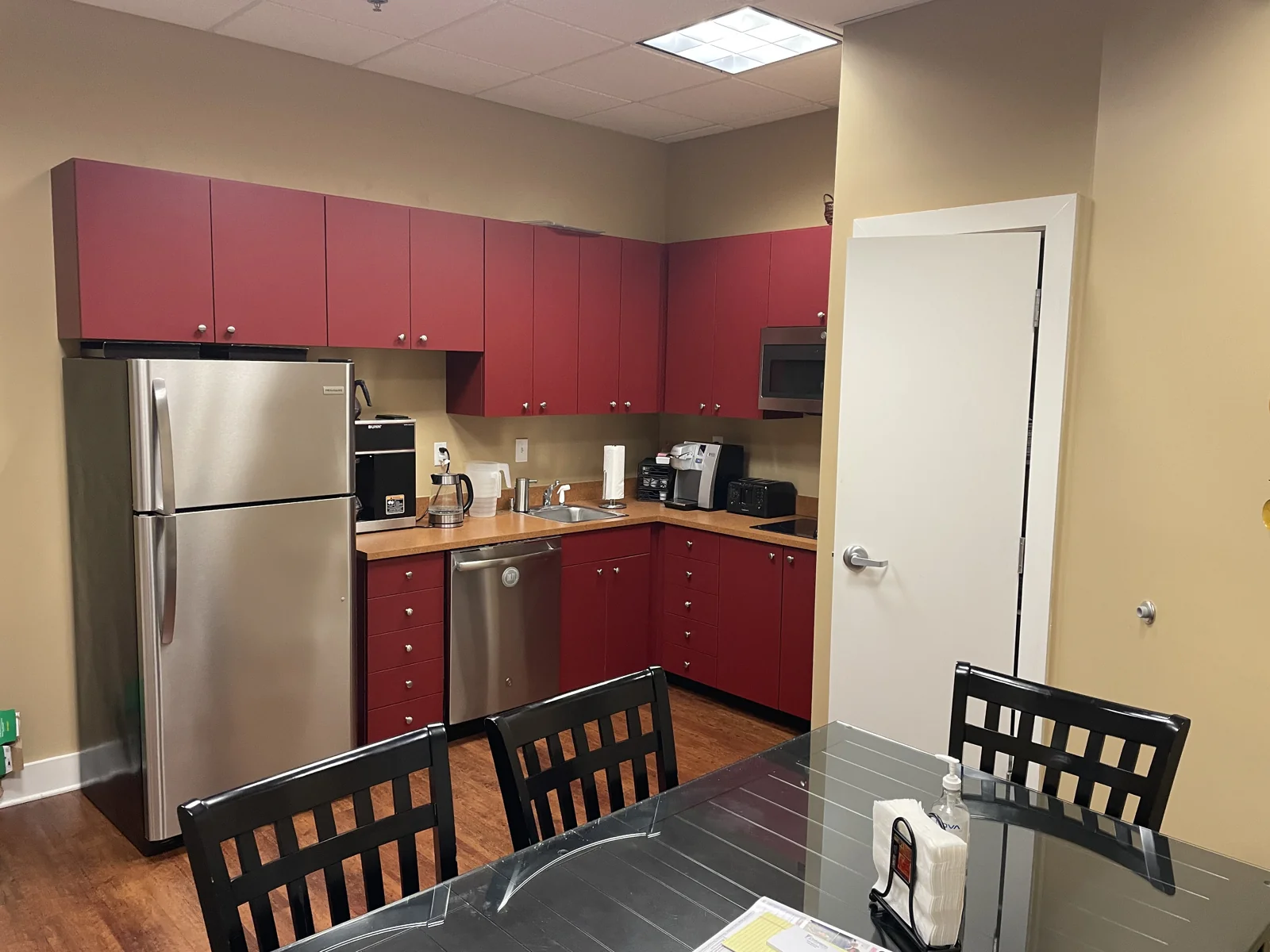 1211 Herr Lane — Lease in Louisville, KY, photo 7 of 7