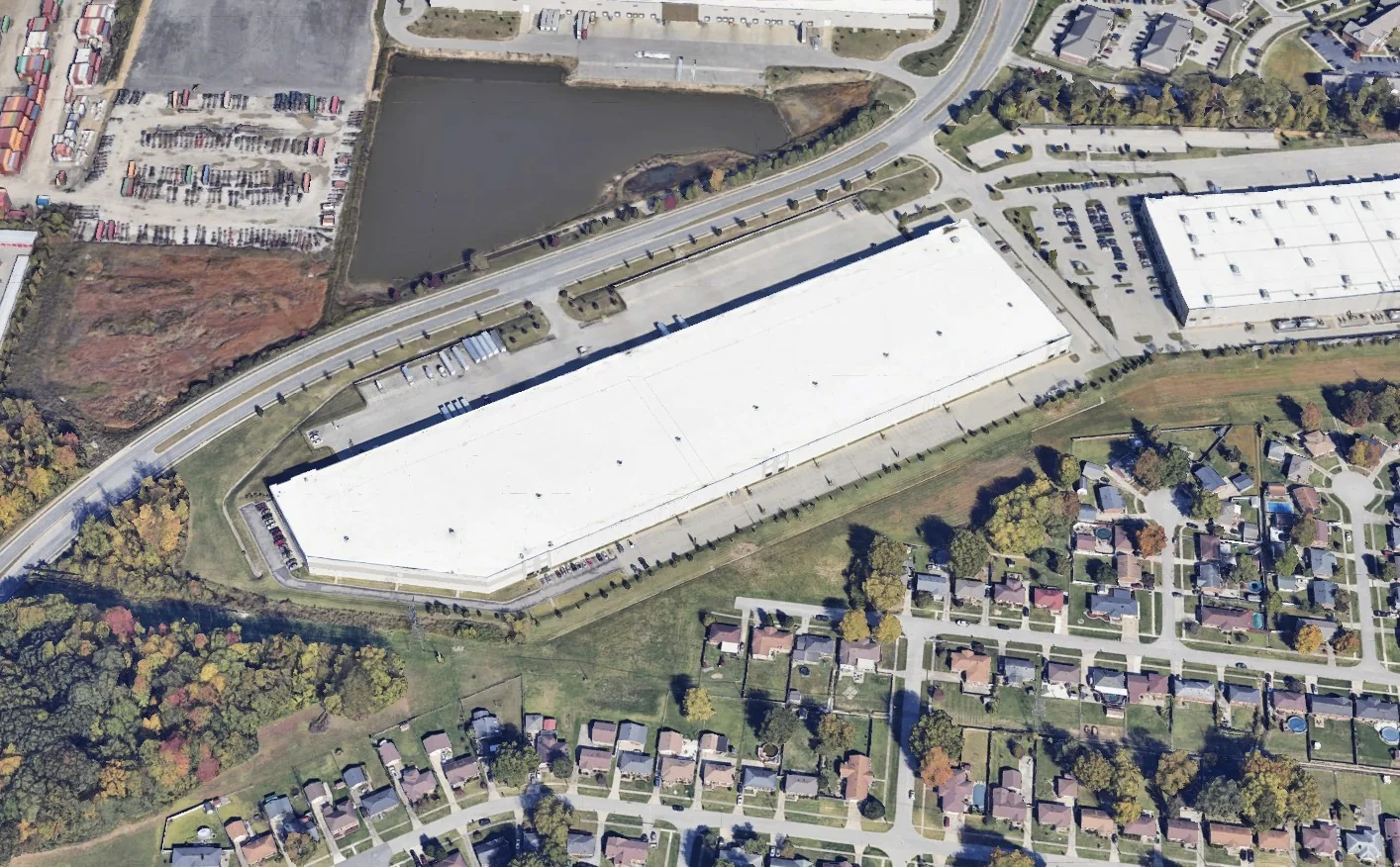 5100 Jeff Commerce Drive — Lease in Louisville, KY, photo 1 of 2