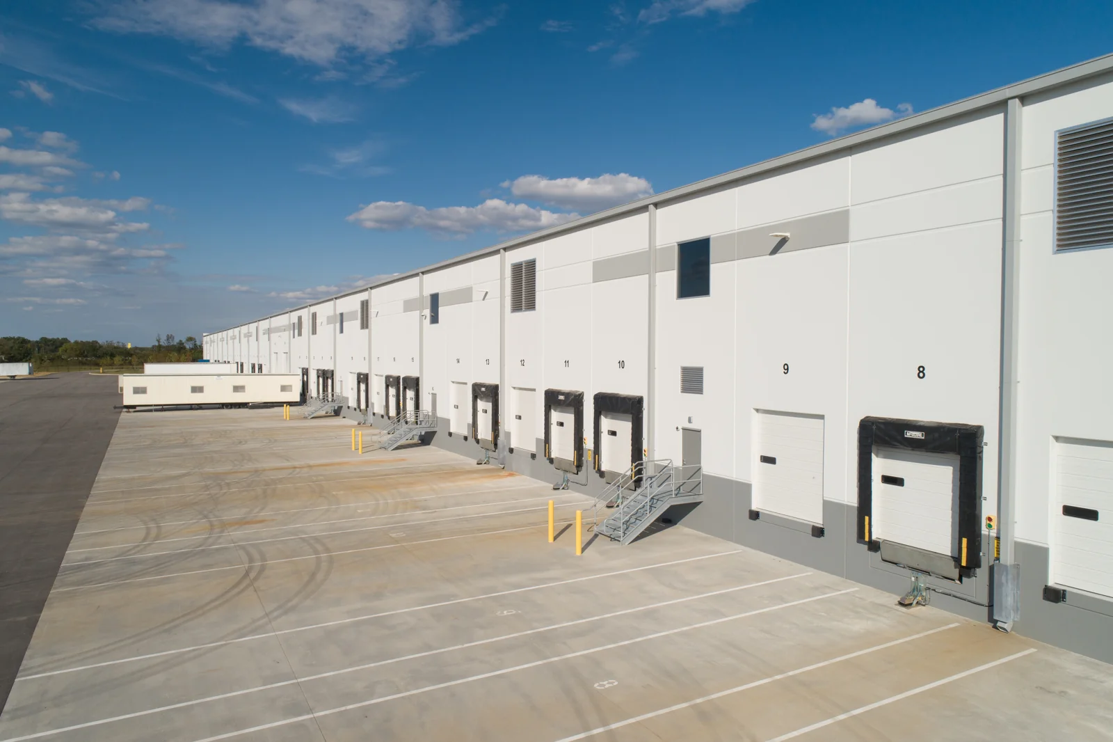 LogistiCenter at Louisville Airport — Lease in Louisville, KY, photo 2 of 4